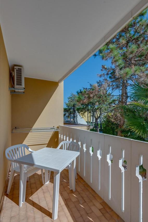 Condominio Lavinia Bibione Eksteriør billede